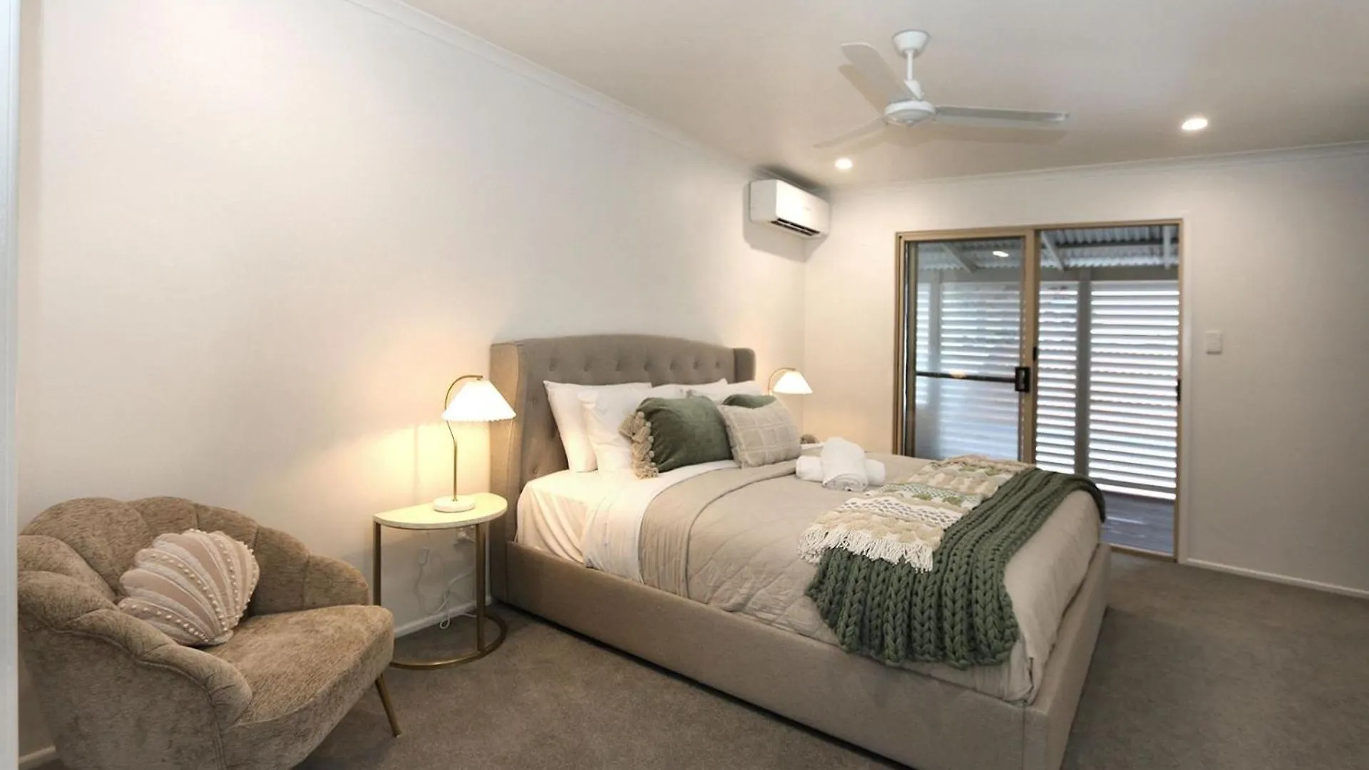 Holiday home 6 Dooley Street Bargara Villa